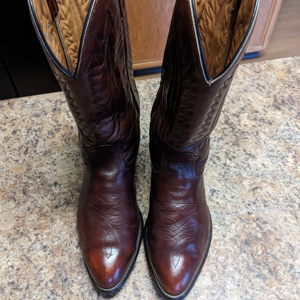 12EE Mason Cowboy Boots Style 880-Great Condition! Reddish Brown